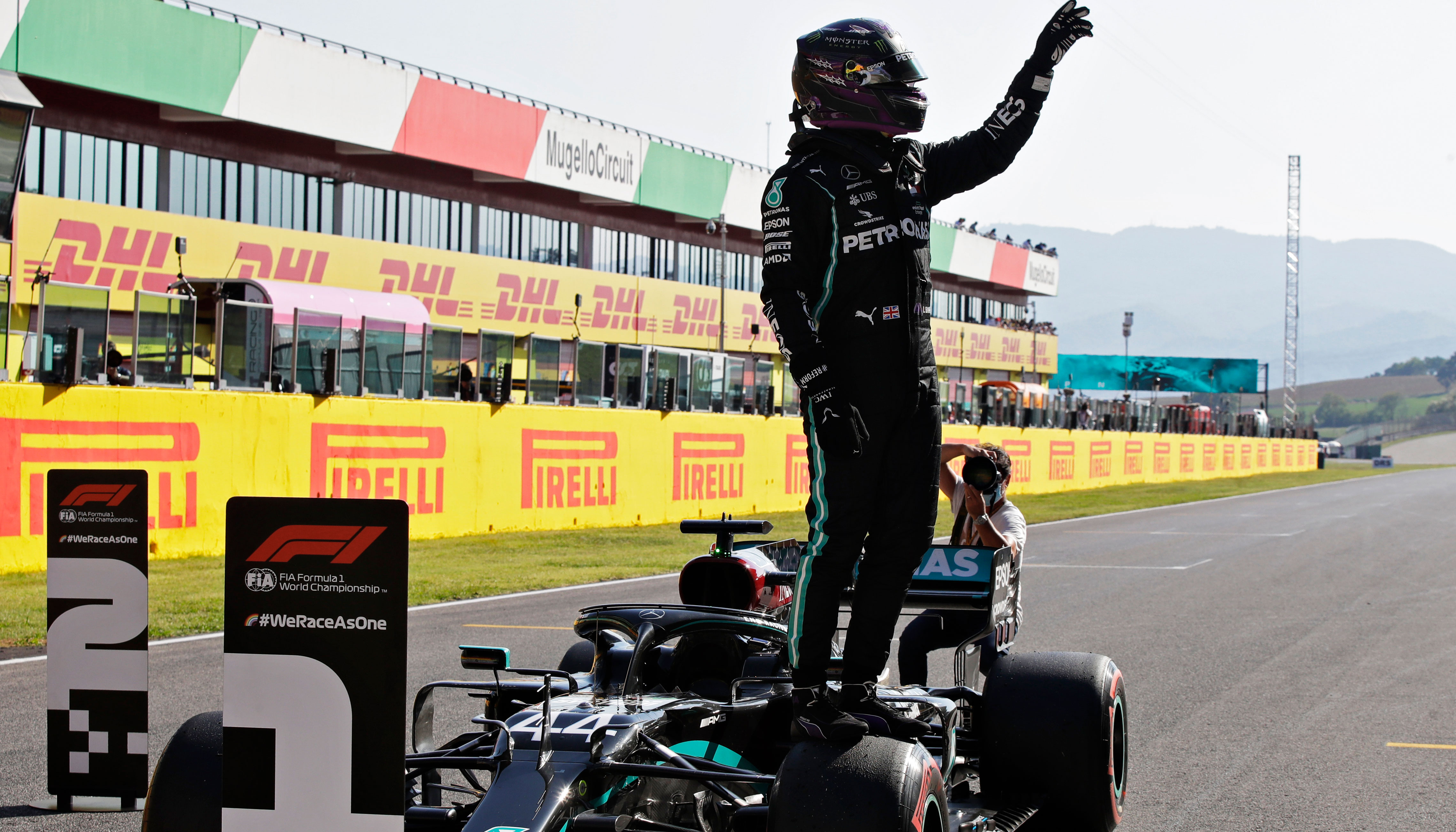 Formel 1 Grand Prix Von Russland Immer Siegt Ein Mercedes